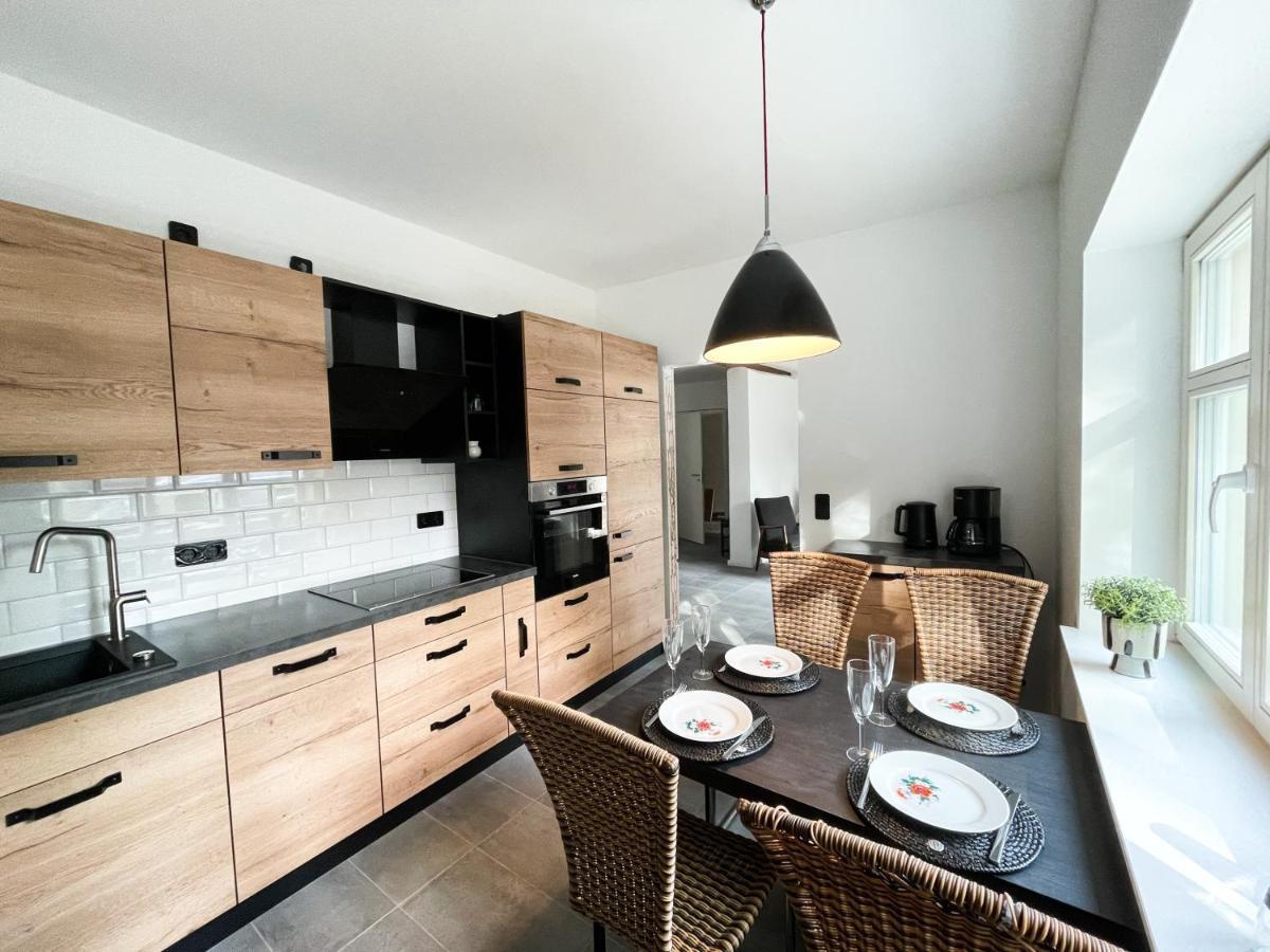 Stilvolle, Zentrale Ferienwohnung Bocksbruecke Mit Parkplatz Salzwedel Extérieur photo